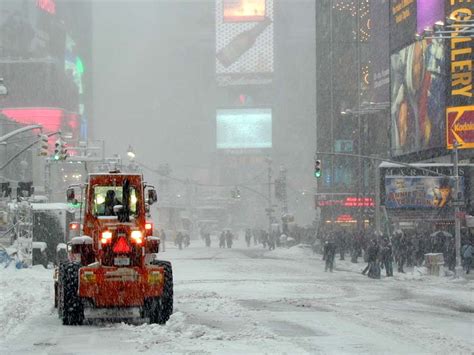 Snow in Times Square | Wired New York