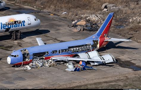 Boeing 737-3H4 - Untitled (Southwest Airlines) | Aviation Photo ...