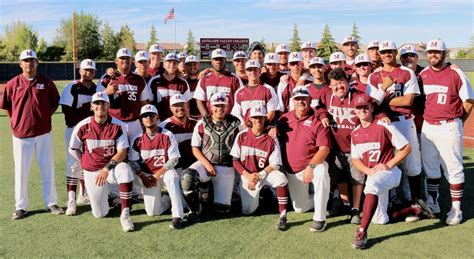 MARAUDER ATHLETICS HONORS COACH LIVERMONT FOR 200 CAREER WINS - Antelope Valley College