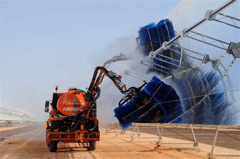 Solar panels being cleaned | Cleaning solar panels. Ain Beni… | Flickr