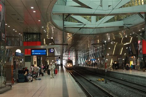 Frankfurt Airport Train Station | The Frankfurt Airport Fern… | Flickr