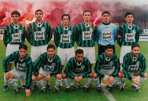 Ayaktakiler Oturanlar | Sakaryaspor 1997-1998