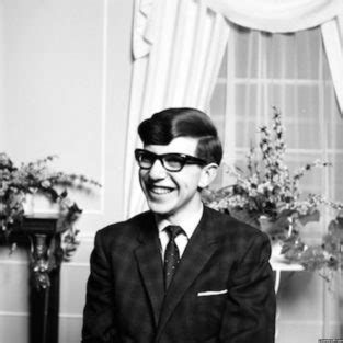 Rare Photos of Young Stephen Hawking Through the Years Photos