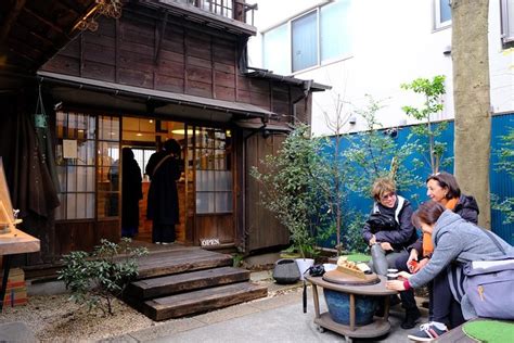 Yanaka Walking Tour - Tokyo Old Quarter