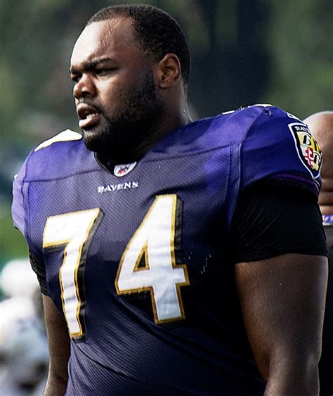 File:Michael Oher Ravens Training Camp August 5, 2009.jpg - Wikimedia Commons