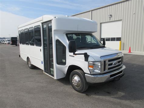 2017 Turtle Top Ford E350 14 Passenger Shuttle Bus