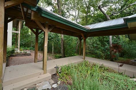 breezeway with clear roof - Google Search | Breezeway, Curb appeal, Gazebo