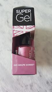 Beautifully Glossy: Rimmel Super Gel Nail Polish