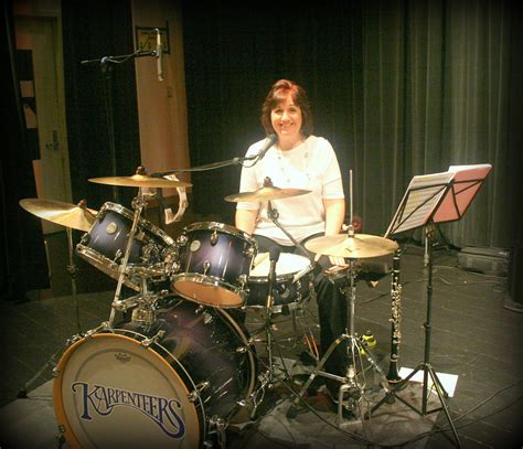 Karen Carpenter On Drums in High Quality