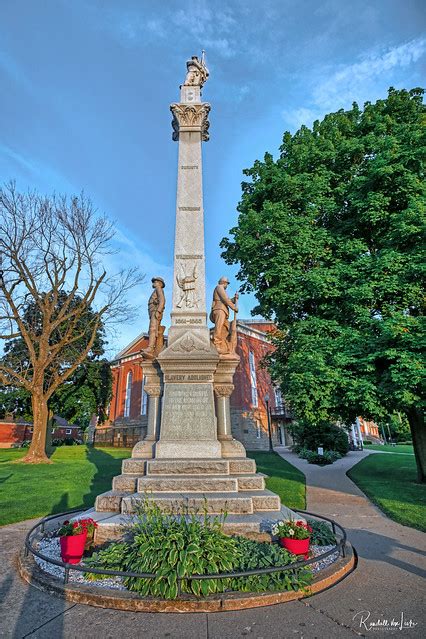 Civil War Monument, Carroll County Courthouse, Mount Carroll, Illinois - a photo on Flickriver