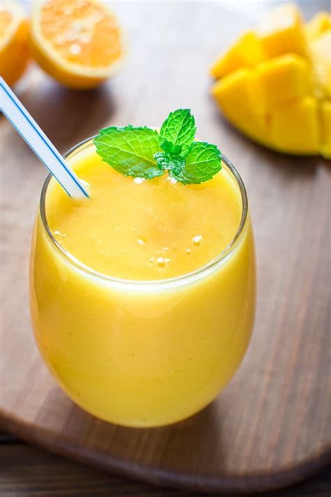 Orange Mango Smoothie - COOKTORIA