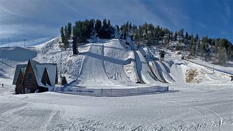 Howelsen Hill Opens for 107th season on Saturday | Steamboat Radio