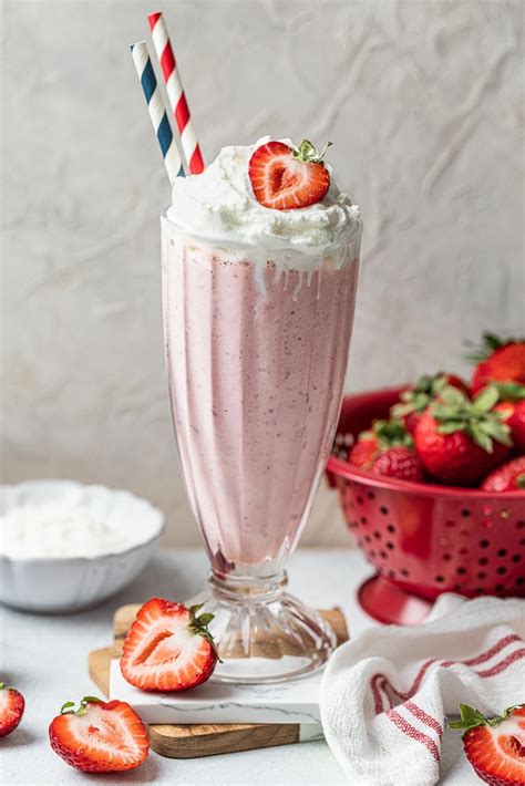 How to Make a Strawberry Milkshake - Olivia's Cuisine