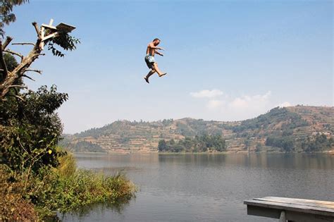 Tourist Activities in Lake Bunyonyi | Uganda Safaris