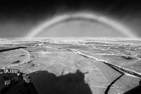 Rare white rainbow appears in Scotland, photographer captures the perfect shot