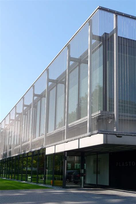 HAVER Architectural Mesh facade of an office building in Brussels. Architecture Design, Office ...