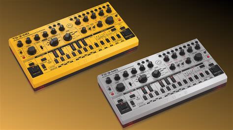 Behringer TD-3 vs TD-3-MO-AM? : synthesizers