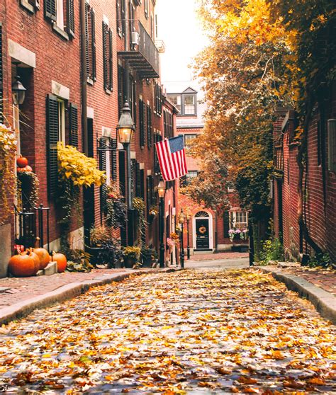 Acorn Street, Boston | England aesthetic, New england aesthetic, England photography