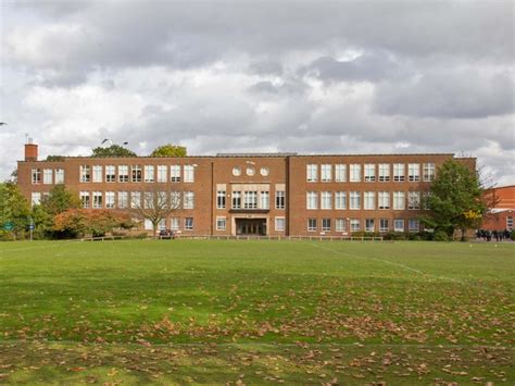 Tudor Grange Academy, Dingle Lane © David P Howard :: Geograph Britain ...