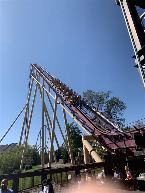 [Diamondback, Kings Island] : r/rollercoasters