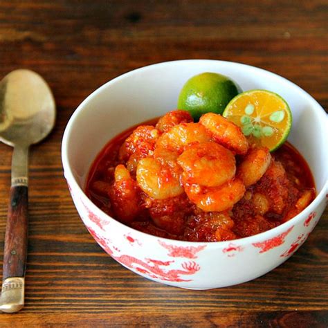 singapore shiok!: sambal udang (prawn sambal) Seafood Recipes, Indian Food Recipes, Asian ...