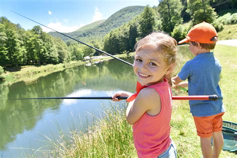 Family-friendly fishing spots in Northern Virginia