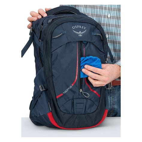 Buy Osprey Tropos Backpack - Urban To Trail (Black) in Singapore & Malaysia - The Planet Traveller