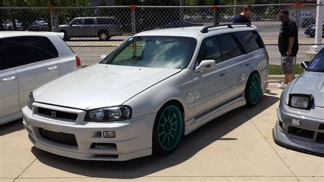 R34 Skyline Wagon : Stance