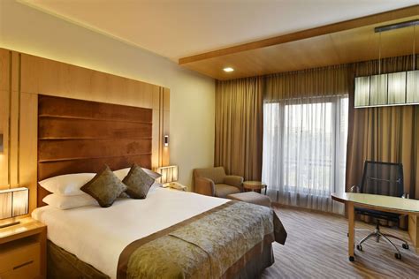 Radisson Blu Dhaka Water Garden Dhaka, BD - Reservations.com