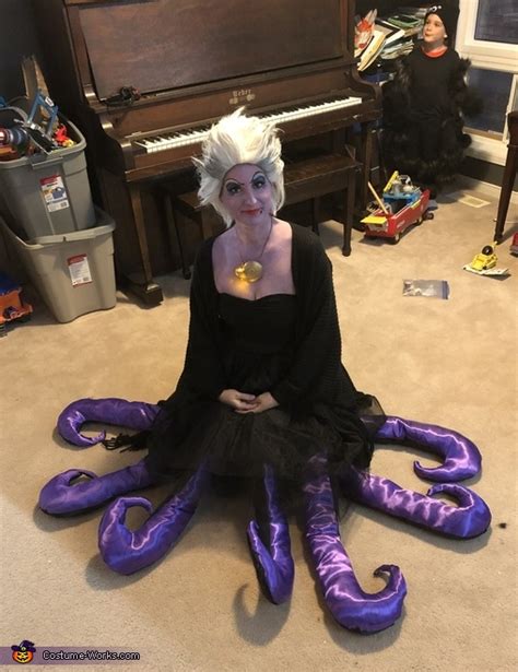 Homemade Ursula Costume | Last Minute Costume Ideas