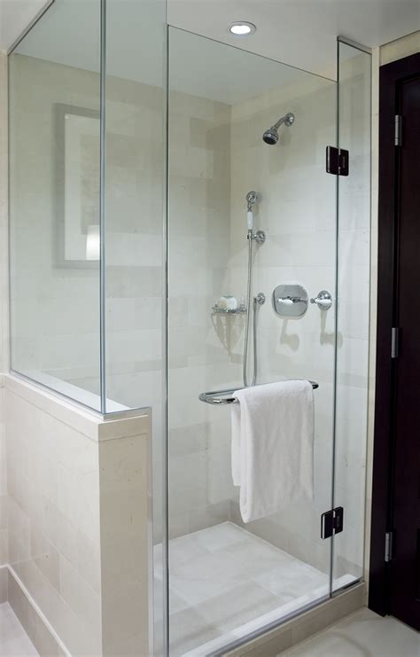 Glass Shower Doors Toronto - Academy Glass, Toronto & Markham