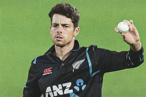 New Zealand spinner Mitchell Santner infected with COVID-19, misses first T20I against Pakistan ...