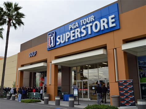 ESPN LOS ANGELES - Slideshow: PGA Tour Superstore