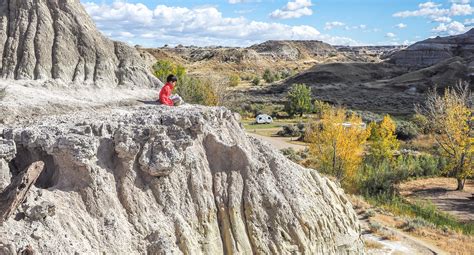 Our Awesome Dinosaur Provincial Park Camping Experience - Nickkembel Travels