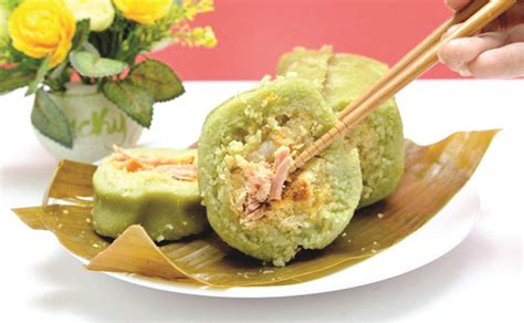 Traditional Food for Vietnamese Lunar New Year – Delicacies for Tet Celebrations - Vietnam Food Tour