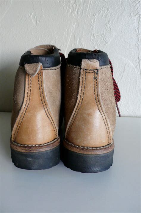 Vintage Vibram Alpine Hiking Boots // Size 6