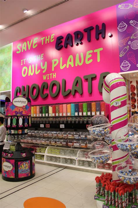 Largest Candy Store in the World – Candylicious, Dubai | Candy store, Candy, Store decor