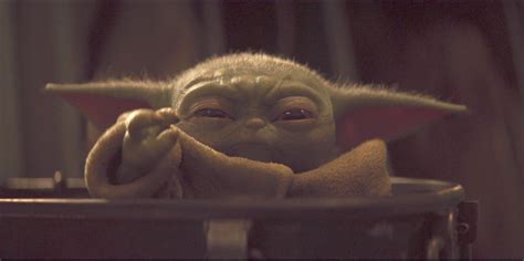 Baby Yoda's Force, Healing Powers Raise 'Mandalorian' Questions