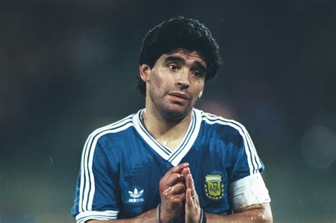 Diego Maradona at World Cup 1990: the weeping angel