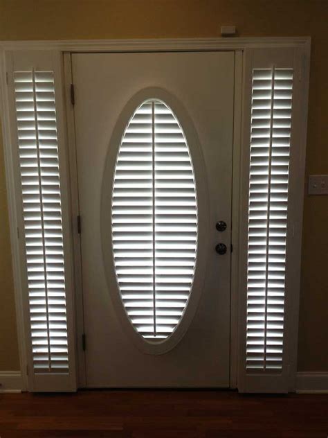 26 Good And Useful Ideas For Front Door Blinds - Interior Design Inspirations