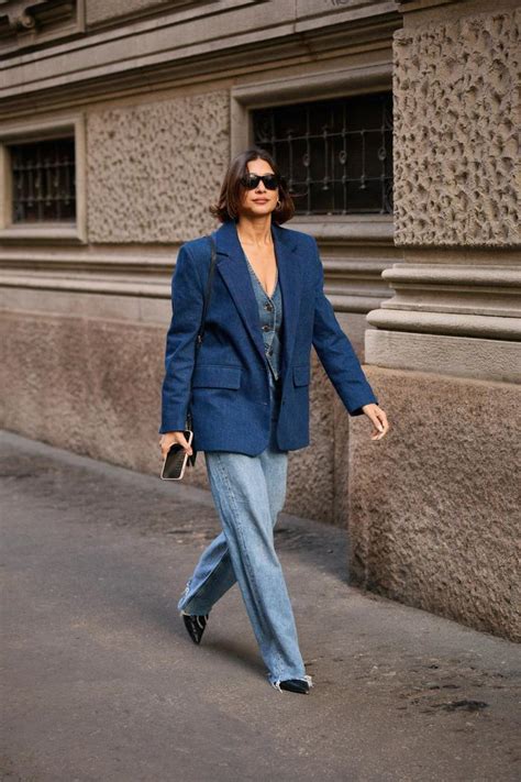 5 Ways Italian Women Always Make Jeans Look Good | Who What Wear