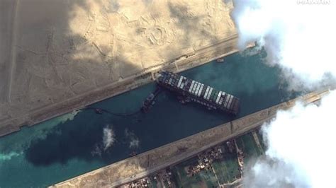 Egypt expects $1 billion in damages over stuck ship in Suez Canal