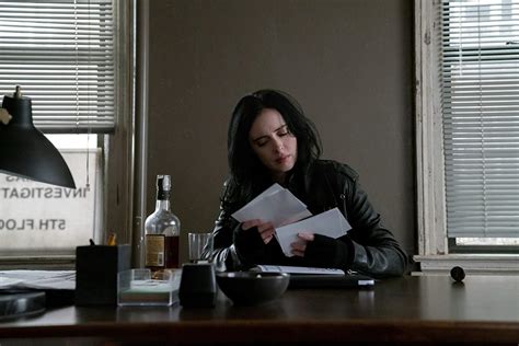 Jessica Jones Season 3 Review - TheGWW.com