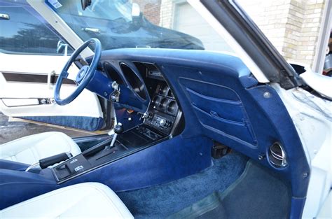 1977 with 2 tone interior (ZJ1 code) - CorvetteForum - Chevrolet ...