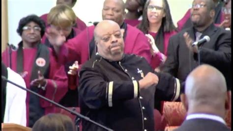 Sunday Morning CHURCHIN' w/ Bishop Sedgwick Daniels | He Never Fails Praise Break - YouTube