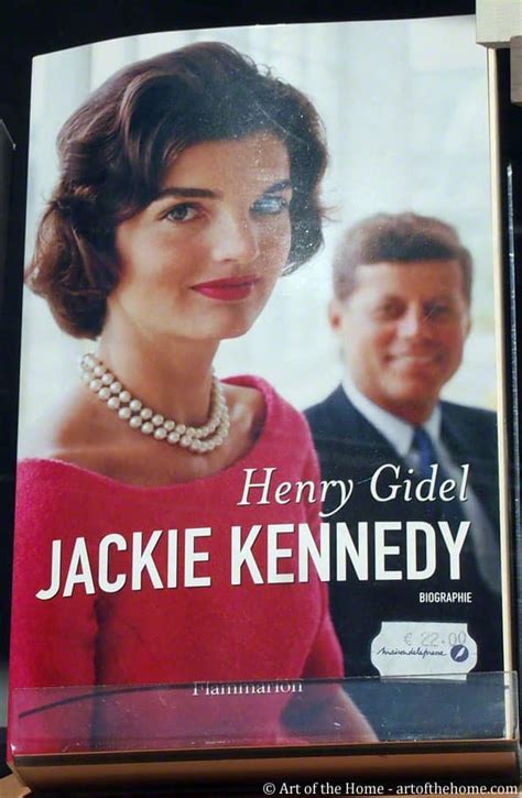 Jackie Kennedy on Reading and 10 Free Kindle Books • Art of the Home