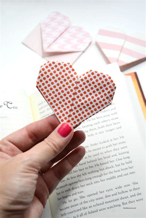 Origami Heart Valentine Bookmarks - The Idea Room