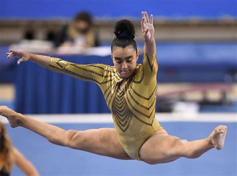 Nia Dennis leads UCLA gymnastics past BYU – Daily News