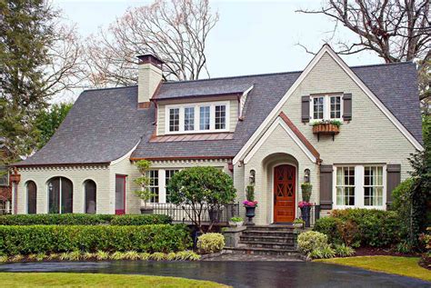 Tudor-Style Home Ideas that Bring Old-World Style into the Modern Age ...