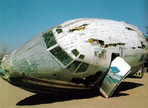 airplane boneyard | AIRLINE BONEYARDS PICTURES - AIRCRAFT BONEYARD PHOTOS | Airplane boneyard ...